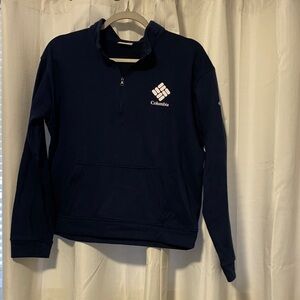 Columbia women’s trek French Terry navy Zip Sweater with white logo size large